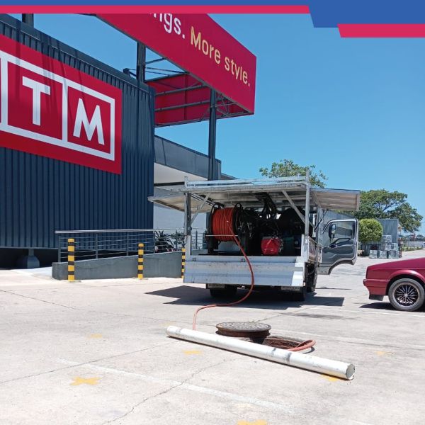 Fixture installation and repair